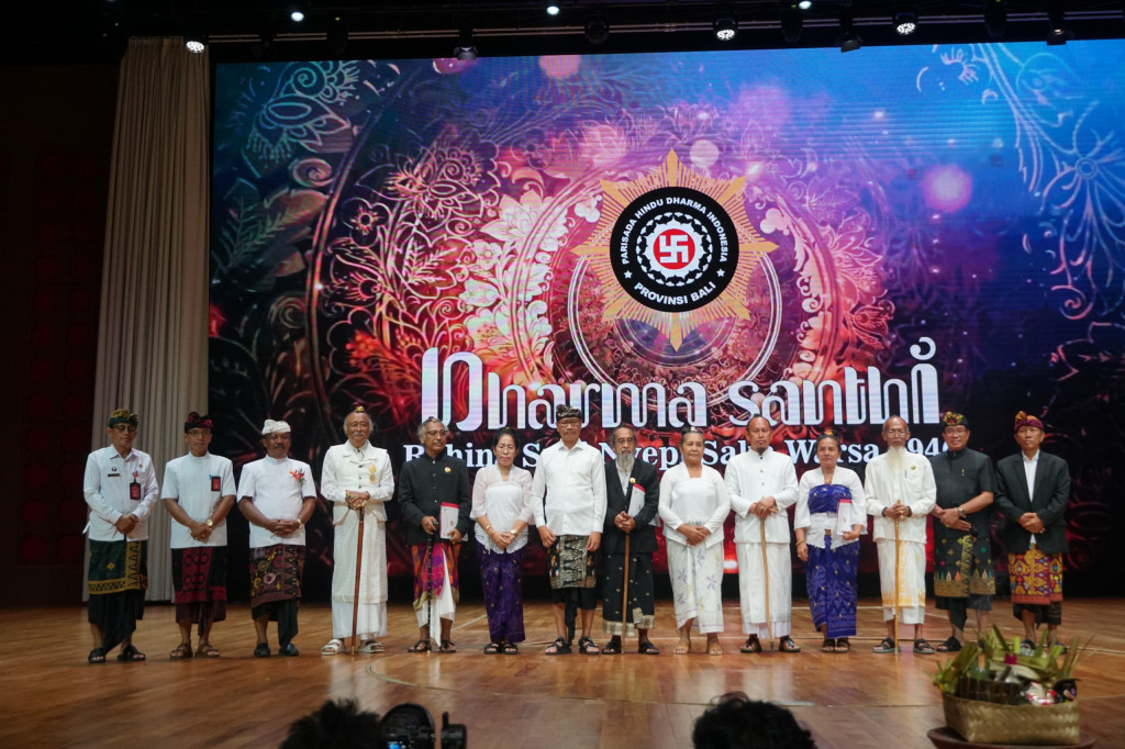 Wabup Suiasa Hadiri Dharma Santi Hari Suci Nyepi Tahun Saka 1946